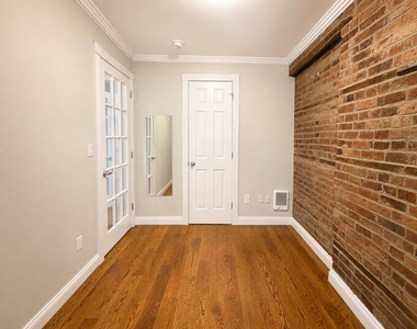 Copy of 115 Mulberry Street, Unit 2f - Photo Thumbnail 17