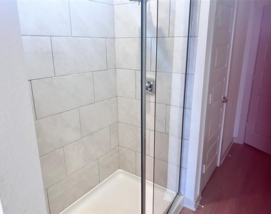 112 New Hampton Way - Photo Thumbnail 15