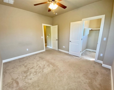 12437 Gray Camlet Ln - Photo Thumbnail 27