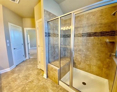 12437 Gray Camlet Ln - Photo Thumbnail 23
