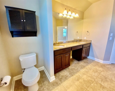 12437 Gray Camlet Ln - Photo Thumbnail 24