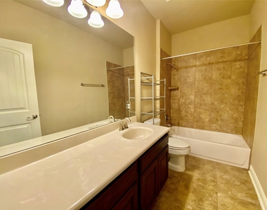 12437 Gray Camlet Ln - Photo Thumbnail 28