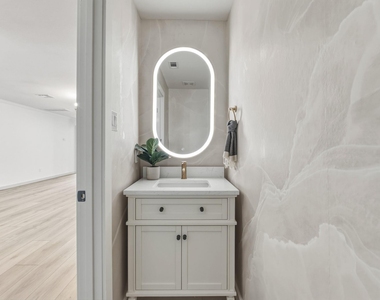 211 Banner Ave - Photo Thumbnail 3