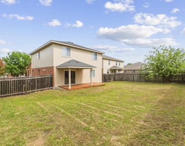 211 Banner Ave - Photo Thumbnail 1