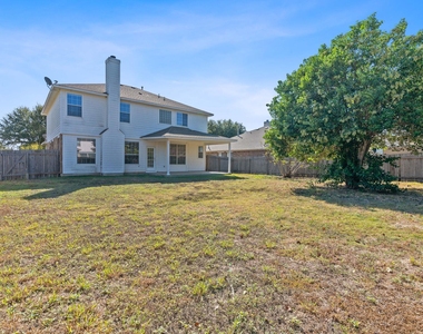 10808 Chippenhook Ct - Photo Thumbnail 5