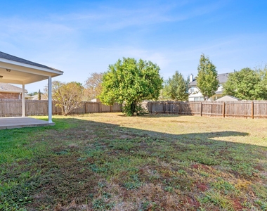 10808 Chippenhook Ct - Photo Thumbnail 8
