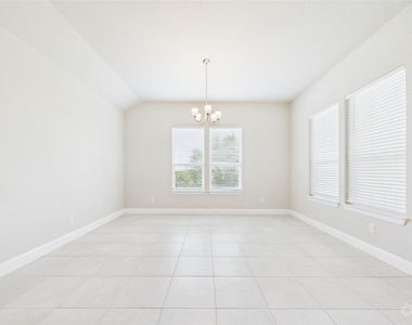 111 Tabago Ct - Photo Thumbnail 17