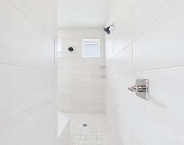 111 Tabago Ct - Photo Thumbnail 29