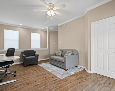 411 W St Elmo Rd - Photo Thumbnail 19