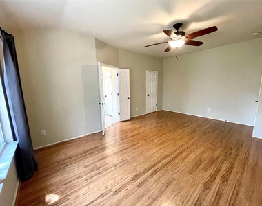4213 Walling Forge Dr - Photo Thumbnail 23