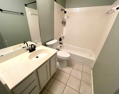 4213 Walling Forge Dr - Photo Thumbnail 19