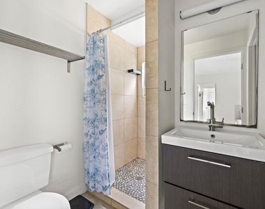 1710 Haskell St - Photo Thumbnail 15