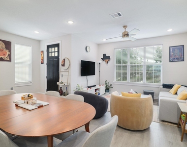 2624 Metcalfe Rd - Photo Thumbnail 4