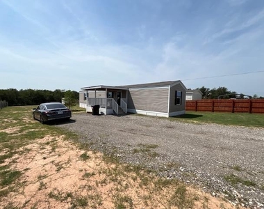 121 Sunflower Rd - Photo Thumbnail 5
