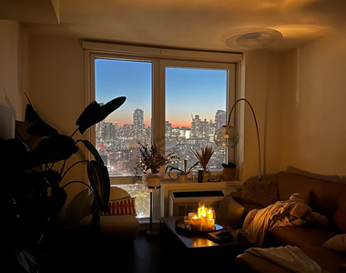 22-44 Jackson Avenue - Photo Thumbnail 17