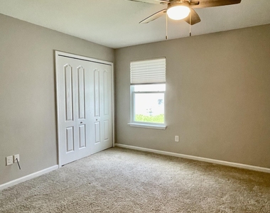 38 Spey Bay Court - Photo Thumbnail 10