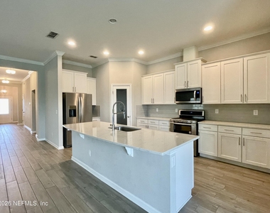 38 Spey Bay Court - Photo Thumbnail 2