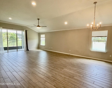 38 Spey Bay Court - Photo Thumbnail 3