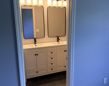 8879 Inlet Bluff Drive - Photo Thumbnail 9