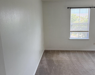 8879 Inlet Bluff Drive - Photo Thumbnail 1