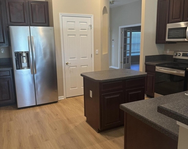 2016 Spring Meadows Court - Photo Thumbnail 14