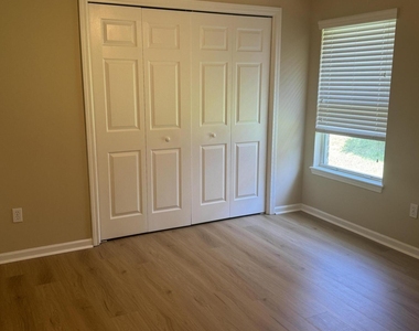 2016 Spring Meadows Court - Photo Thumbnail 10