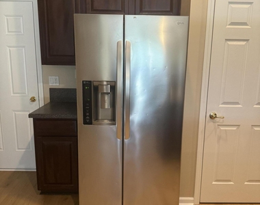 2016 Spring Meadows Court - Photo Thumbnail 5
