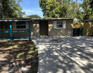 1824 S Brookview Drive S - Photo Thumbnail 18
