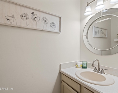 2219 Gorden Avenue - Photo Thumbnail 12