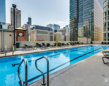 345 N Lasalle Street - Photo Thumbnail 14
