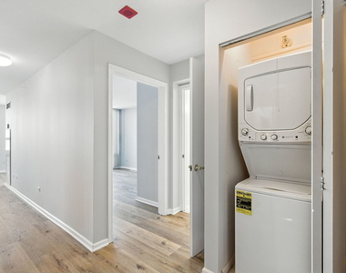 345 N Lasalle Street - Photo Thumbnail 11