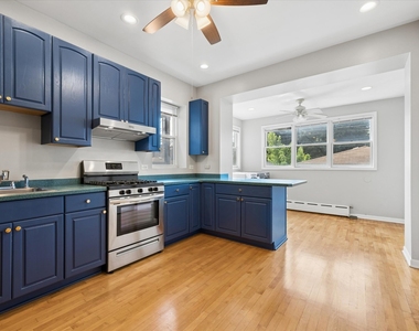 5147 W Cullom Avenue - Photo Thumbnail 6
