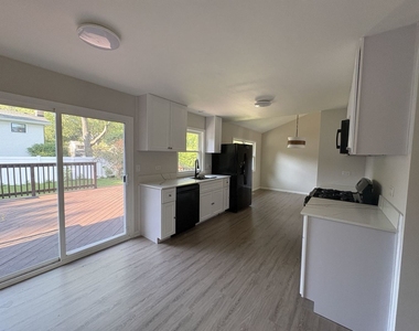 117 Tupelo Avenue - Photo Thumbnail 15