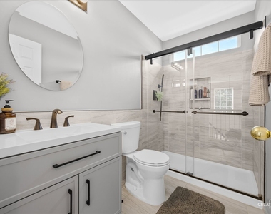 1445 Waterside Drive - Photo Thumbnail 15