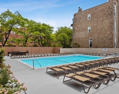 1660 N Lasalle Street - Photo Thumbnail 14