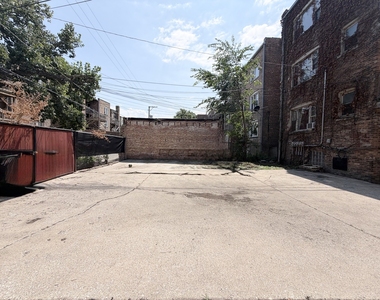 7821 S Phillips Avenue - Photo Thumbnail 17