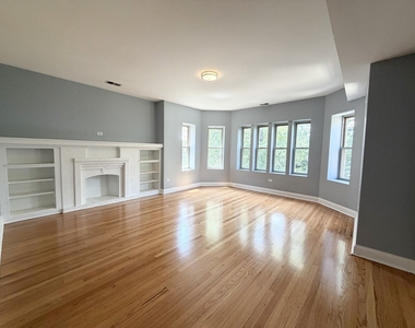 7821 S Phillips Avenue - Photo Thumbnail 2