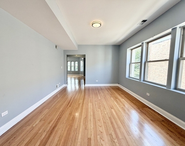 7821 S Phillips Avenue - Photo Thumbnail 5