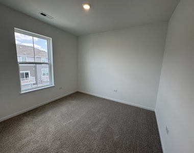 14942 S Mccarthy Circle - Photo Thumbnail 13