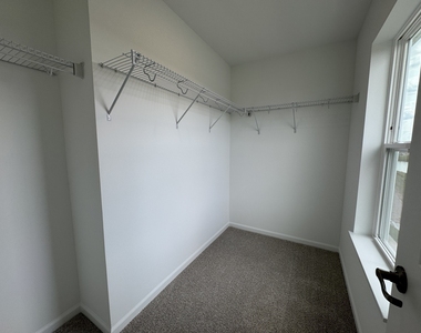 14942 S Mccarthy Circle - Photo Thumbnail 10
