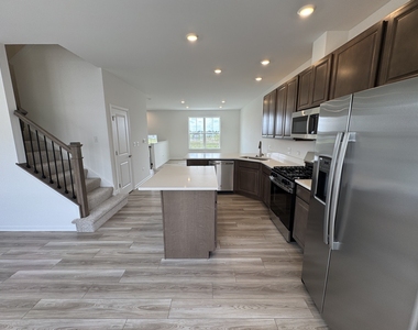 14942 S Mccarthy Circle - Photo Thumbnail 4