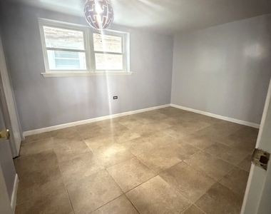 7732 W Addison Street - Photo Thumbnail 17