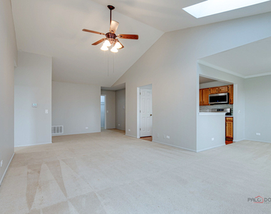 311 Glasgow Lane - Photo Thumbnail 6