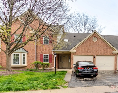311 Glasgow Lane - Photo Thumbnail 2