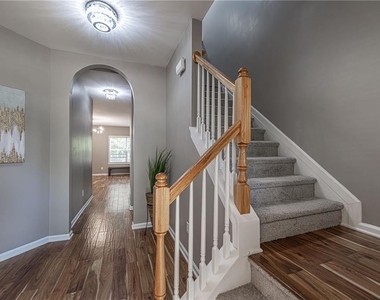 2657 Cedar Drive - Photo Thumbnail 2