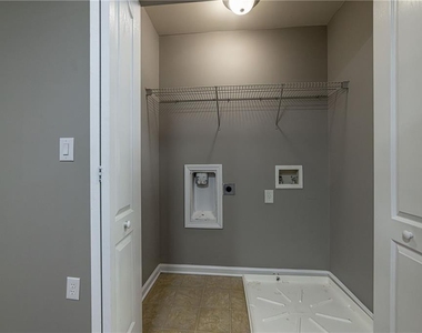 2657 Cedar Drive - Photo Thumbnail 35