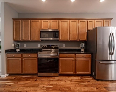 2657 Cedar Drive - Photo Thumbnail 11