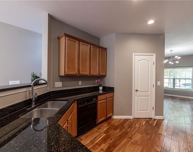 2657 Cedar Drive - Photo Thumbnail 13