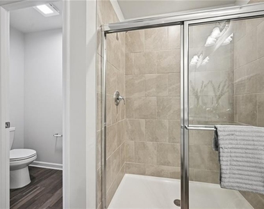 405 Lanier Circle - Photo Thumbnail 24