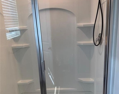 5223 Canberra Drive - Photo Thumbnail 17